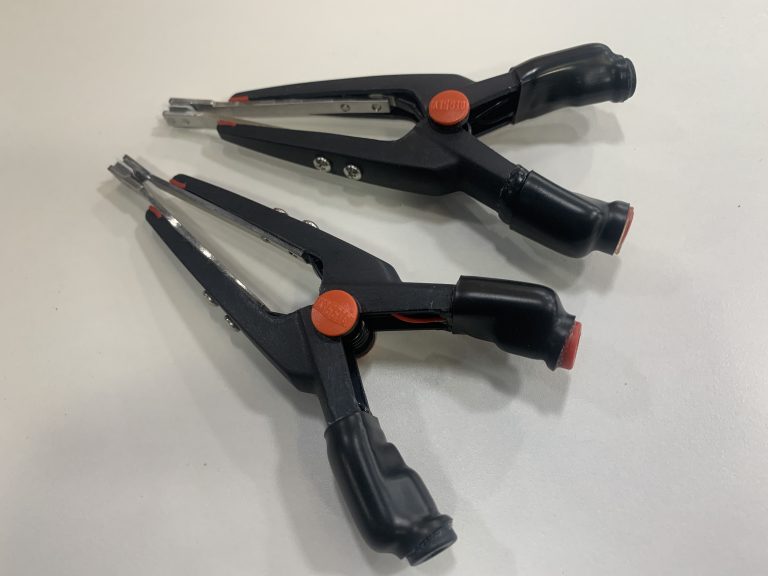 Pair, M 832 Clamping Resistance Electrodes