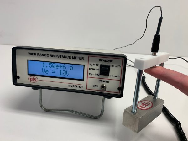 Model 835 Glove CAFE Electrode and Model 871 Wide Range Resistance Meter Test Setup