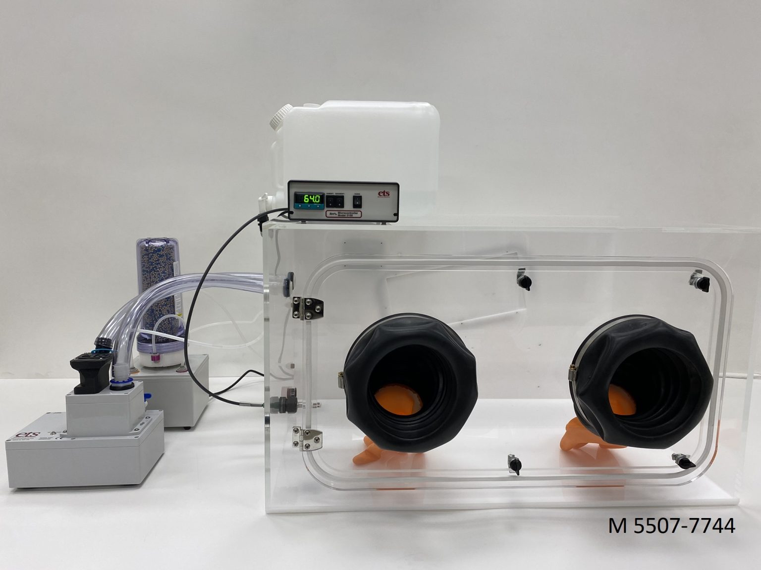 M 5507 Series Midsize Temperature and Humidity Glovebox