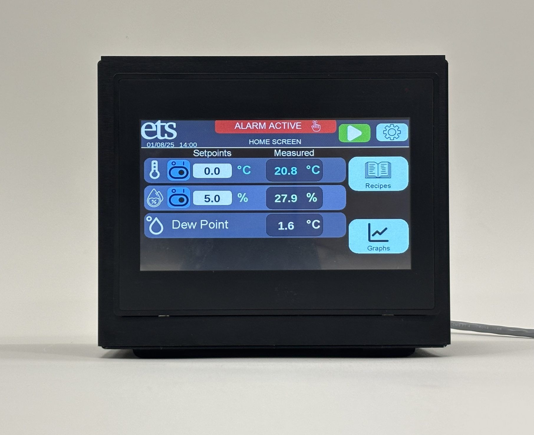 Why Every Lab Needs a Reliable Humidity and Temperature Controller?
